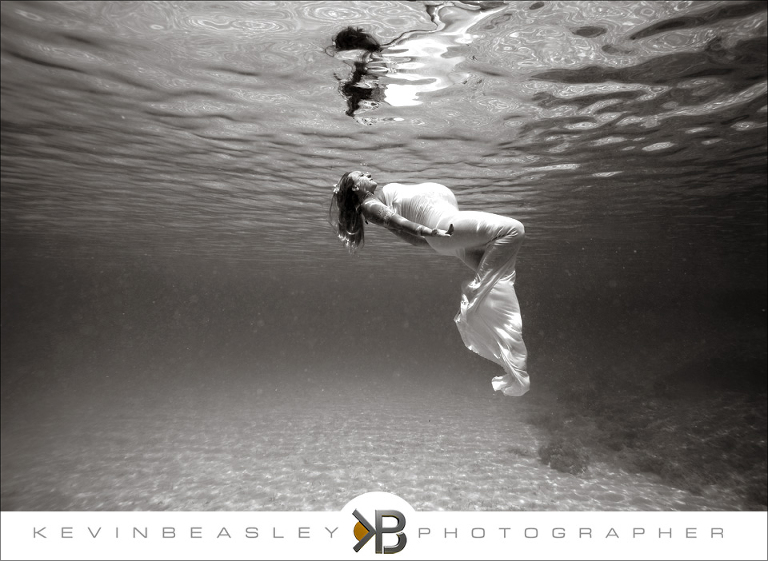 Underwater-Maternity,Underwatermaternity,creative-maternity,Maternity-Underwater,Kevin-Beasley,Staniel-Cay-Bahamas,Exuma-Bahamas,maternityphotography,maternityphotographer,inspiredpregnancy,inspiredmaternity,_850