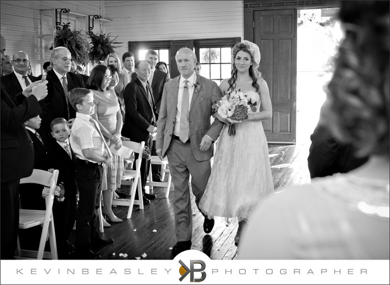 Shreveport-wedding-photographer,Shreveport-wedding,Hill-country-wedding,hill-country-village,11